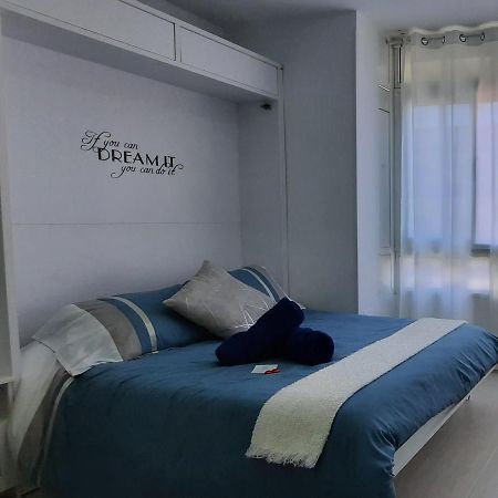 Estudio Torremolinos Centro By Ava Apartments Wifi Y Smart Tv Exteriör bild